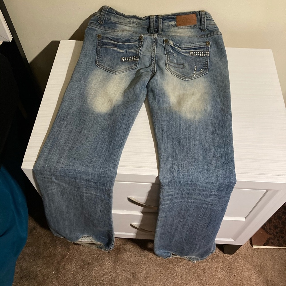 Jeans - Picture 2 of 3